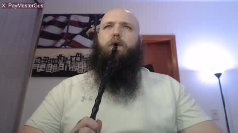 Snapshot of polar_bear91 chatting on October 3, 4:43 am Bear online show from October 3, 4:43 am