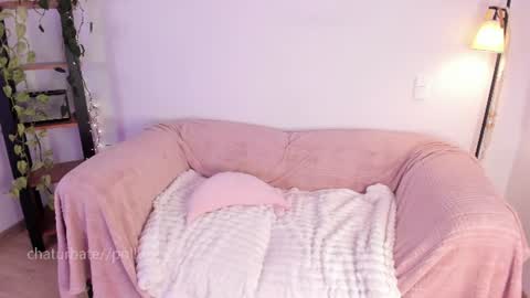 Polly online show from June 20, 11:33 pm