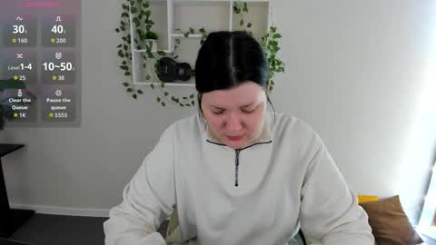 Polly online show from November 14, 1:30 am