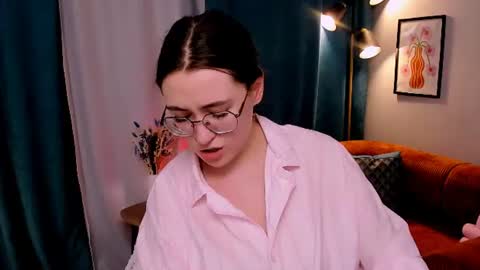 Polly online show from June 28, 9:38 am