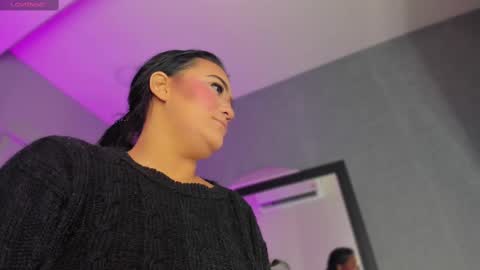 POLLY online show from March 11, 10:29 am