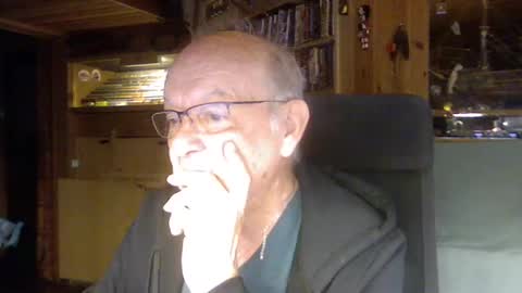 pomme1949 online show from February 5, 9:36 am