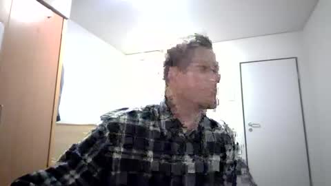 pommesmiteiscreme online show from January 6, 7:13 pm