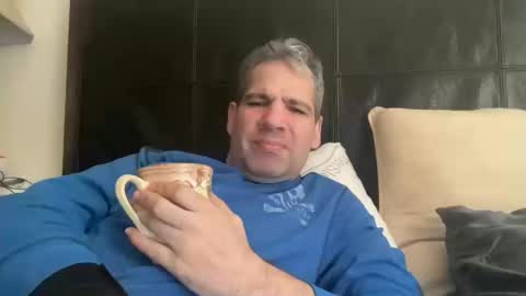 Snapshot of ponchynyc chatting on October 15, 6:09 pm PONCH online show from October 15, 6:09 pm