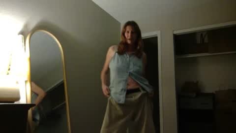 poogusno1 online show from August 2, 3:08 am