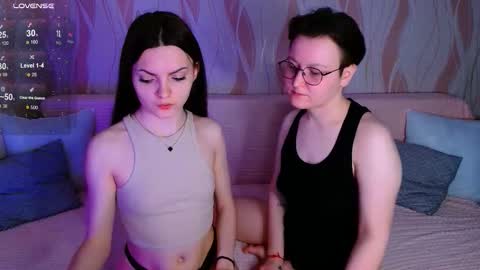 Ana and Tati online show from March 26, 10:37 pm