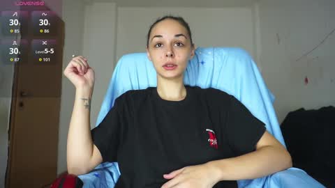    online show from October 27, 10:43 pm