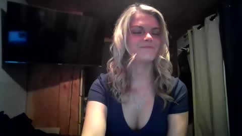 porshabelle online show from December 22, 1:45 am