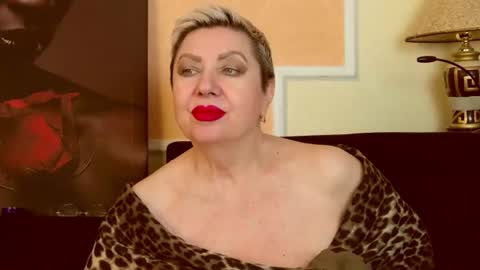 LADY POSH online show from June 11, 12:32 am
