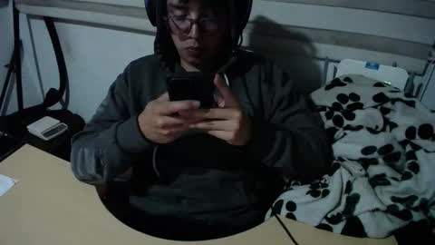 powerfulzeus2 online show from September 17, 2:04 am