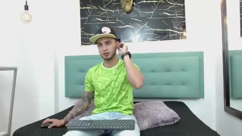   online show from June 1, 3:19 am