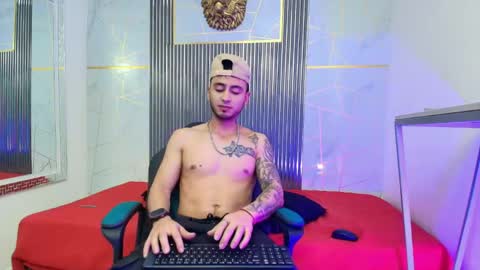   online show from June 8, 3:18 am
