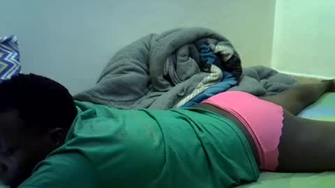 precious_nesh online show from July 25, 7:39 am