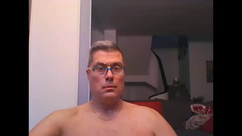 Snapshot of prendimisubito chatting on January 4, 3:49 pm prendimisubito online show from January 4, 3:49 pm