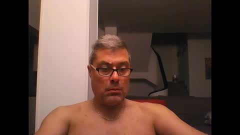 Snapshot of prendimisubito chatting on October 30, 3:07 am prendimisubito online show from October 30, 3:07 am