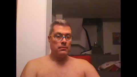 Snapshot of prendimisubito chatting on December 3, 3:37 am prendimisubito online show from December 3, 3:37 am