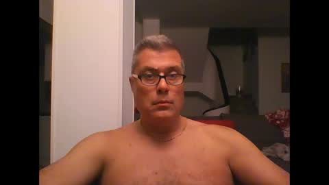 Snapshot of prendimisubito chatting on October 12, 12:14 am prendimisubito online show from October 12, 12:14 am