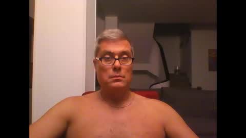 Snapshot of prendimisubito chatting on September 11, 2:02 am prendimisubito online show from September 11, 2:02 am