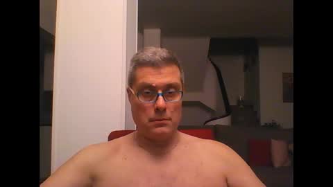 Snapshot of prendimisubito chatting on February 26, 10:15 pm prendimisubito online show from February 26, 10:15 pm