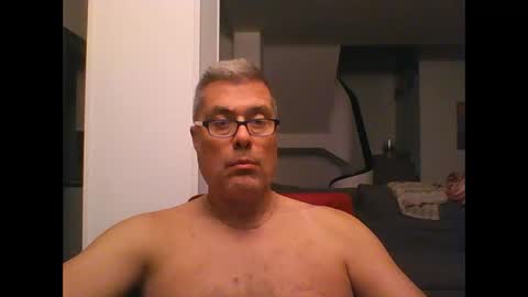 Snapshot of prendimisubito chatting on October 15, 12:58 am prendimisubito online show from October 15, 12:58 am