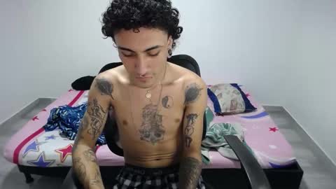 Plux online show from October 29, 7:14 pm