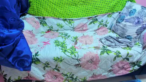 PRESSURE online show from April 10, 10:31 am