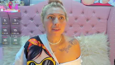 Pretti Violet online show from February 24, 9:34 am