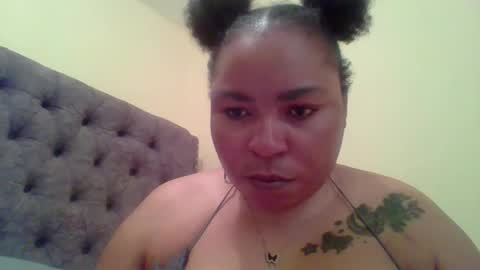 pretty1_lioness online show from February 12, 10:52 am