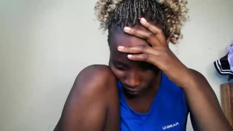 pretty_ass07 online show from June 5, 7:58 am