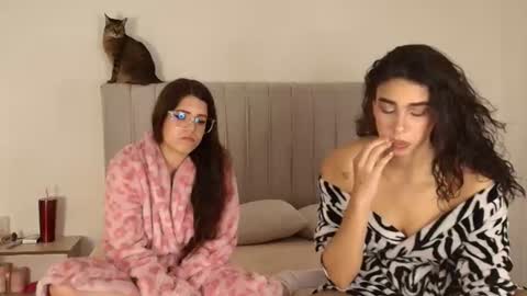 Dirty Sis online show from July 2, 4:06 am