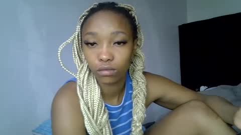 pretty jazminee online show from June 13, 1:43 pm