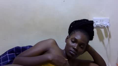 pretty_leila1 online show from March 18, 7:03 am