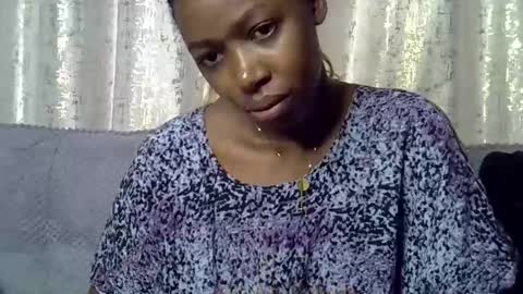 pretty_petite24 online show from September 16, 10:28 am