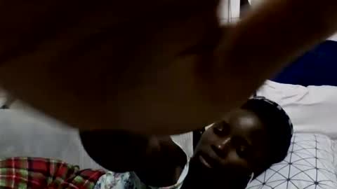 pretty_petite_ebony online show from June 9, 10:42 pm