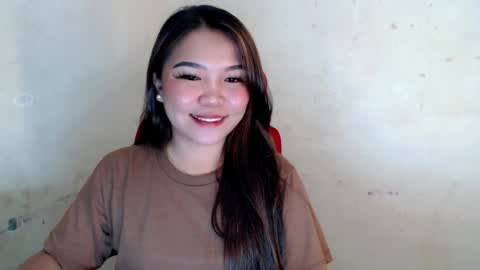 pretty_pharsa online show from June 5, 8:31 am
