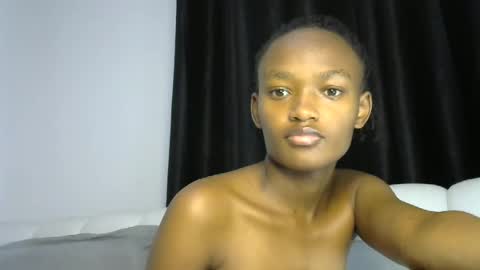 Pretty doll online show from June 27, 5:24 am