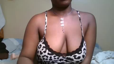 Snapshot of pretty_shila chatting on October 19, 6:45 pm pretty_shila online show from October 19, 6:45 pm
