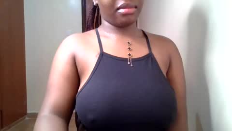 pretty_shila online show from June 15, 9:45 am
