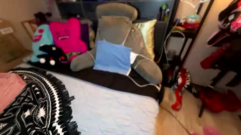 stacy online show from March 9, 7:51 pm