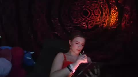 stacy online show from April 15, 7:58 pm