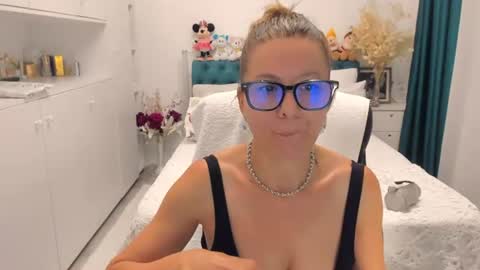 wilma online show from July 15, 10:58 pm