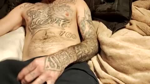 Snapshot of prettyboytatted69 chatting on January 25, 9:04 am Prettyslangin69 FYPM online show from January 25, 9:04 am