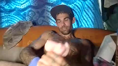 Snapshot of prettyboytatted69 chatting on October 21, 6:44 pm Prettyslangin69 FYPM online show from October 21, 6:44 pm