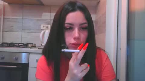 prettyjulliette online show from April 1, 1:52 pm