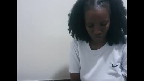 nana online show from January 8, 1:33 am
