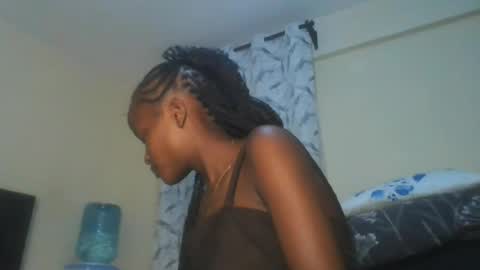 prettypussy_24 online show from June 12, 9:47 pm