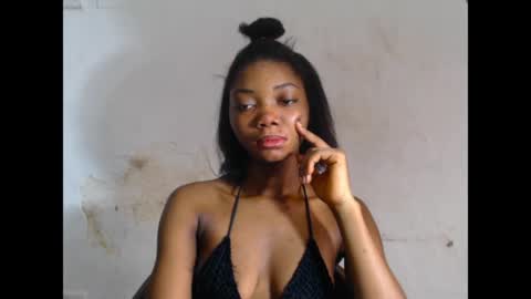 prettysexy6 online show from April 13, 7:56 am