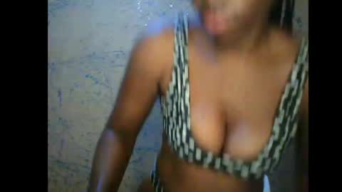 prettyxxpac online show from June 8, 1:28 am