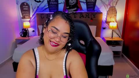 Zoe online show from October 25, 12:04 pm