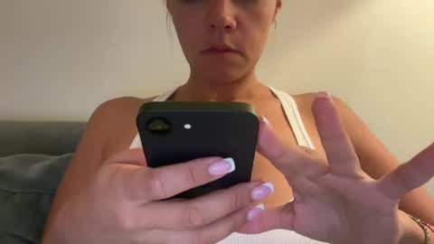 prettyyykittyyy22 online show from June 18, 3:56 am